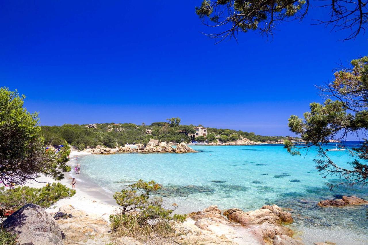 villa smeralda Cannigione Esterno foto